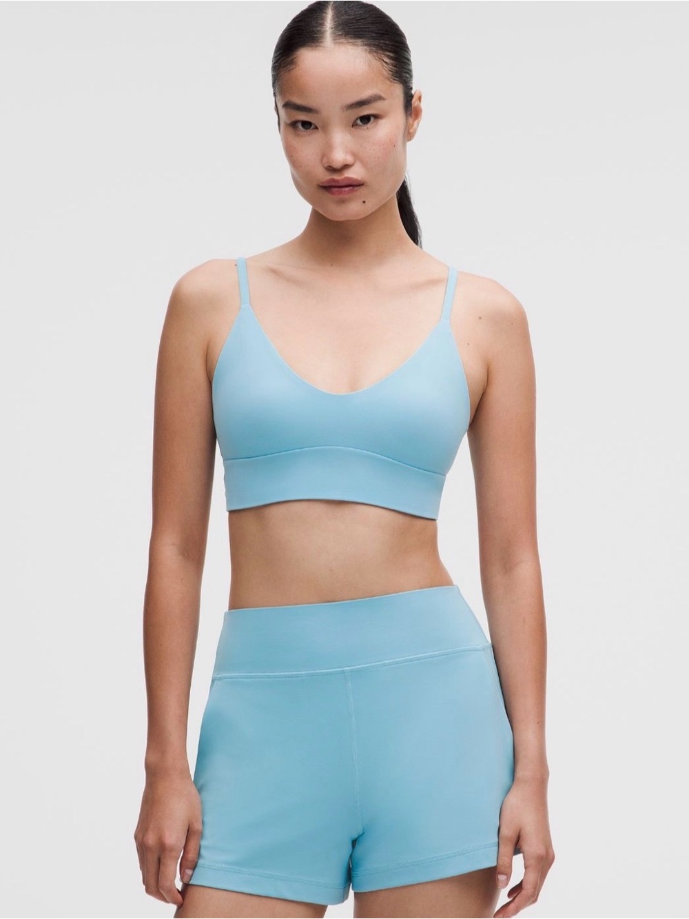 lululemon Focuser Scoopneck Bra A/B Cup in Seafoam Blue